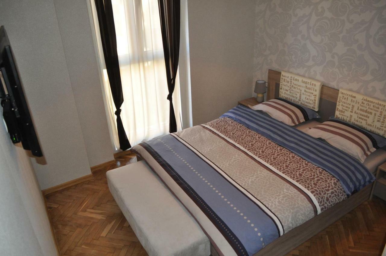 Sofia Central Pretty Apartment Exterior foto